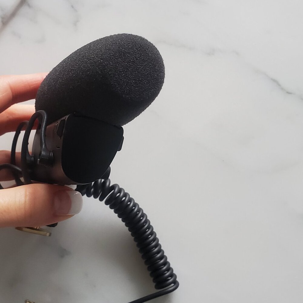 Shure VP83 LensHopper Camera Microphone - Picture 2 of 7